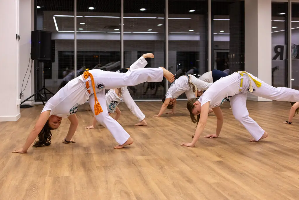 Zajęcia capoeiry dla nastolatków w Academia Capoeira w Łodzi